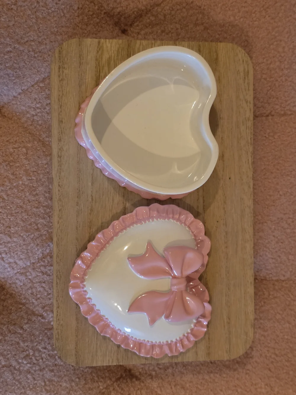 Pink Heart Bow Ceramic Soap Dispenser & Heart Dish With Lid Set
